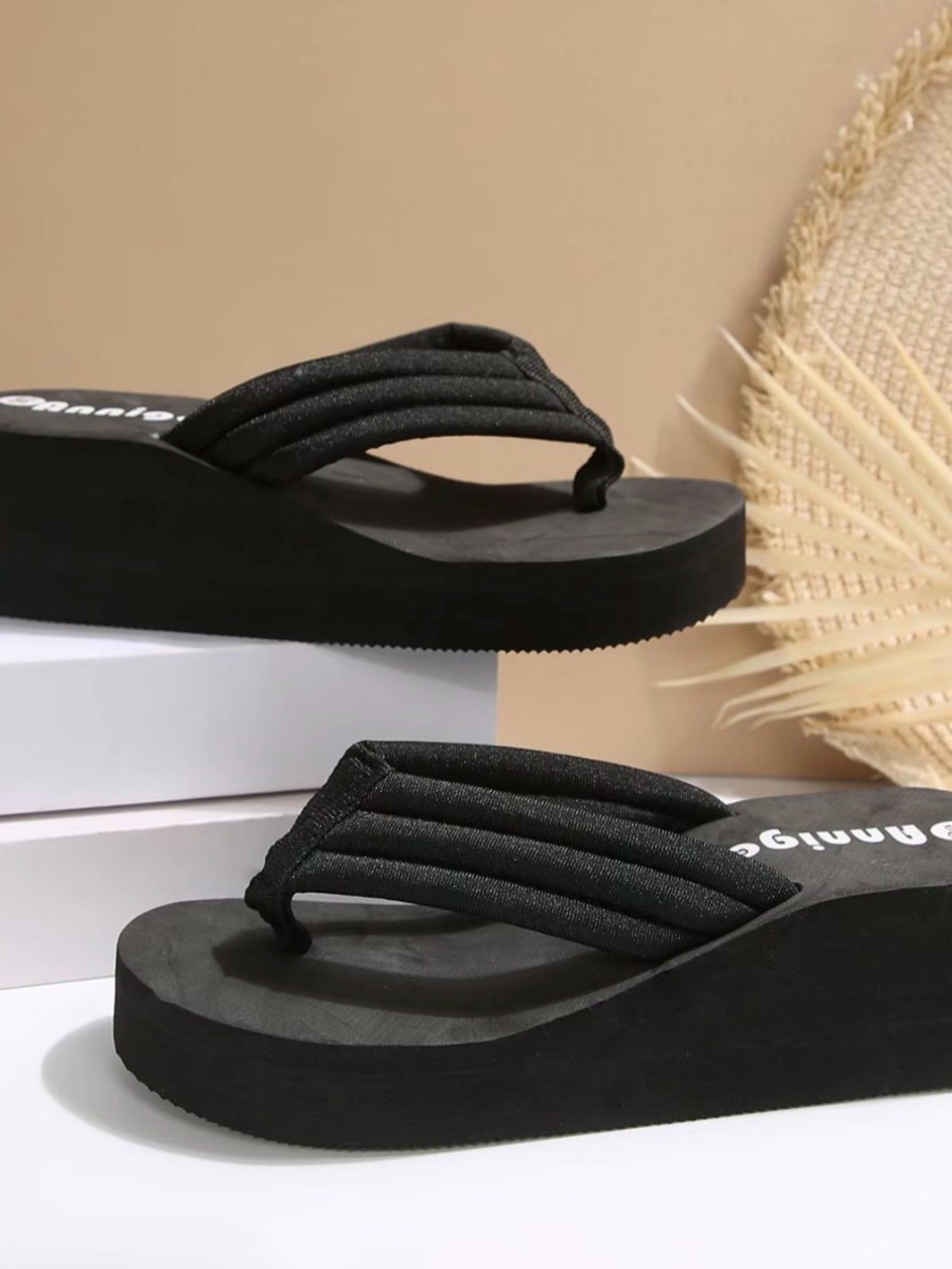 Source Unknown Black Platform Thong Sandals